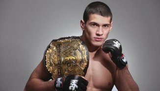 Светлозар Савов срещу UFC ветерана Yushin Okami на 29-ти март