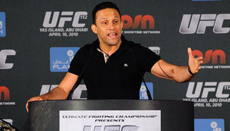 Renzo Gracie предотвратил бой между Vitor Belfort и Anderson Silva в хотел