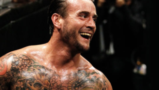 Кечистът CM Punk ще направи дебюта си в UFC догодина