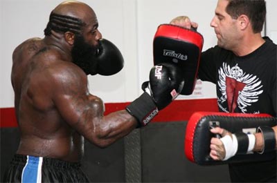 kimbo slice mma k-1 новини свободни двубои бой без правила