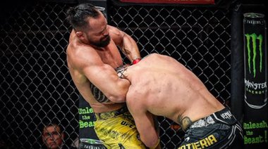 Най-добрите финали от UFC Vegas 99 бойци!
