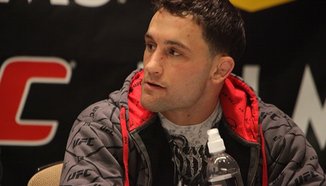 Frankie Edgar срещу Charles Oliveira на 6 юли