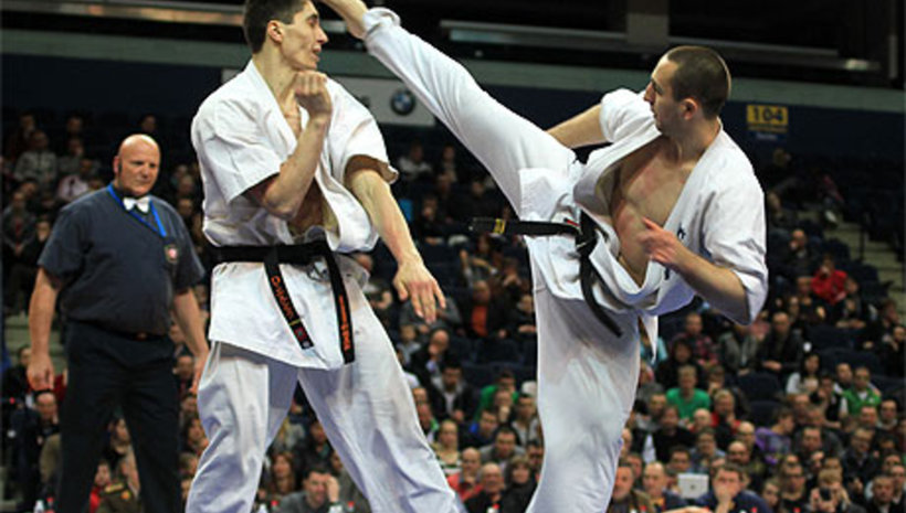 Валери Димитров постави рекорд в историята на световното карате