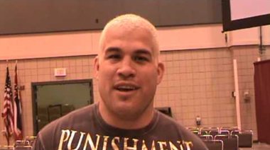 Интервю с Tito Ortiz