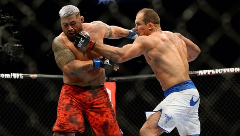 JDS: Mark Hunt удря много по-силно от Cain Velasquez