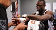 Uriah Hall срещу Nick Ring в UFC on FOX Sports 1