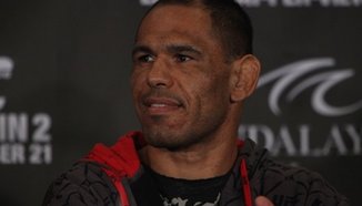 Antonio Rogerio Nogueira отпада от UFC 161 заради контузия