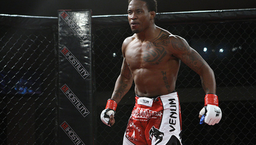 Bellator подписа с непобедения борец Bubba Jenkins