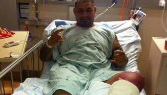 Mark Hunt минава през няколко операция заради инфекция