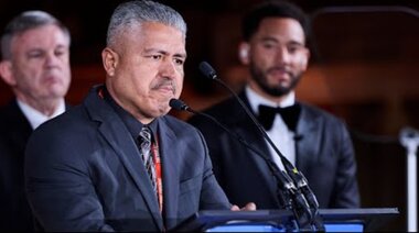 Награди за пръстен: Роберто Гарсия става треньор на годината