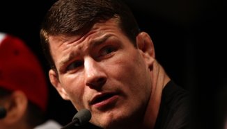 Bisping срещу Munoz през октомври в Англия