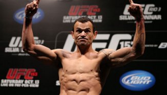 Gleison Tibau в UFC 164: Битка с кауза