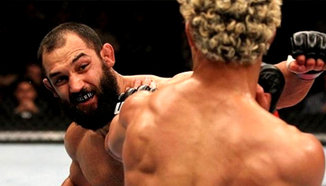 Reebok спонсорира Johny Hendricks в UFC 168