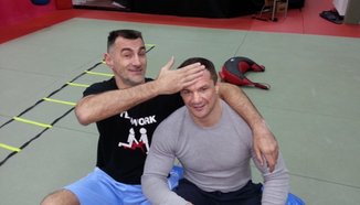 'Маниакът' Cro Cop тренира и с температура