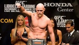 Keith Jardine готов за Thiago Silva