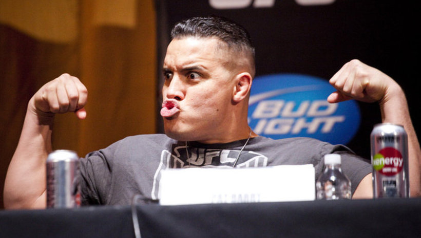 Pat Barry се забавлява с брутален нокаут