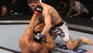 Khabib: Тренирайте борба, ако искате да се биете с мен