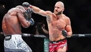 Преживейте UFC 320 в забавено движение ???? | Fight Motion