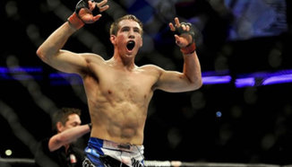 Кратък видео репортаж от двубоя между Rory MacDonald и Tyron Woodley