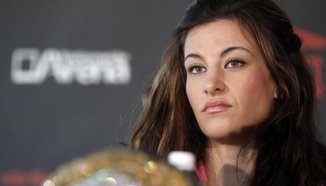 Miesha Tate срещу Rin Nakai на 20 септември