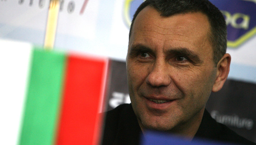 Михаил Таков: Кобрата ще удържи на игричките на Кличко