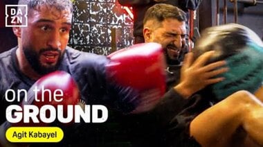 В лагер с Агит Кабайел | DAZN на терен