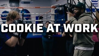 Последният останал в тежка категория: Куки Осаро отвръща на жеста