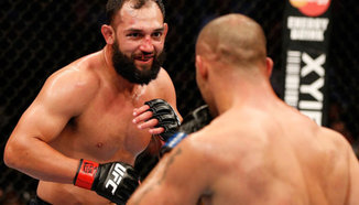 Johny Hendricks фаворит срещу Robbie Lawler