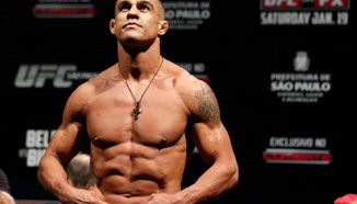 Vitor Belfort настоява за временна титла в средната категория