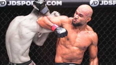 Този боец има процент на нокаути от 90%! ????