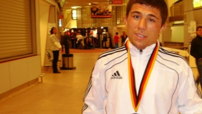 Георги Средков стана първи на турнир във Франция