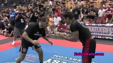 Jorge Macaco Patino vs Danilo Goltsman Cherman