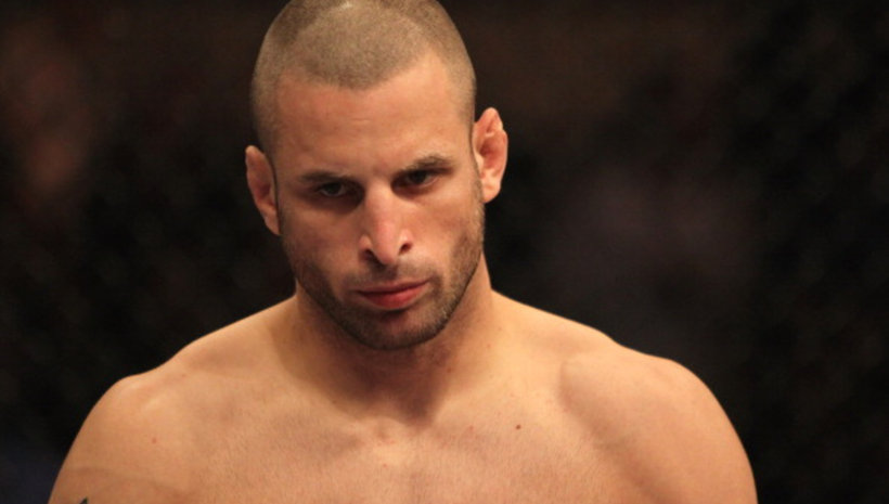 Tarec Saffiedine отпада от UFC Fight Night 60 заради контузия