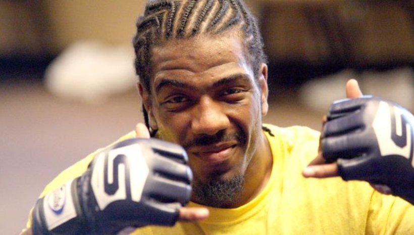 Ron Stallings излиза срещу Uriah Hall с една седмица предизвестие