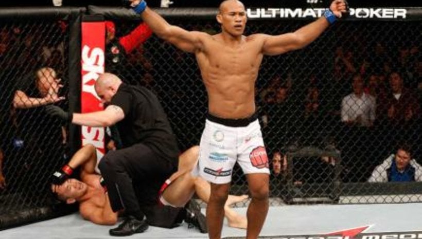 Jacare с пневмония, двубоят му с Romero се отлага
