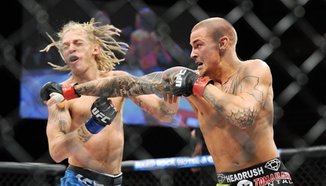 Dustin Poirier се връща в леката категория през април