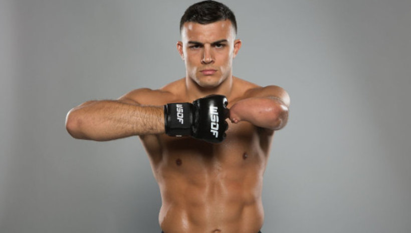 Nick Newell се завръща в WSOF през април