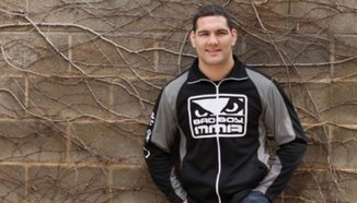 Weidman целува всички свои врагове