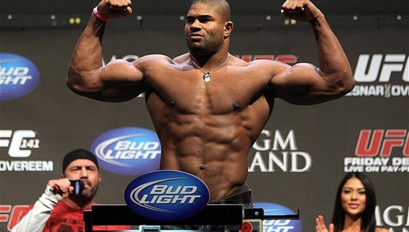 Overeem все още се надява на двубой с Junior dos Santos