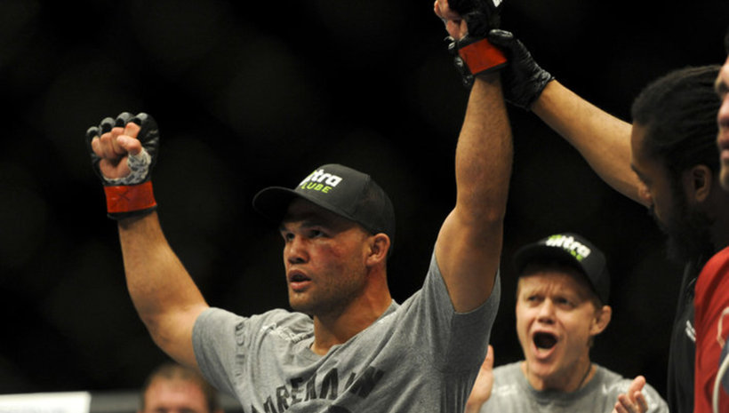 Robbie Lawler има само една стратегия