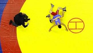 Зала 'Универсиада' посреща шампионата за юноши