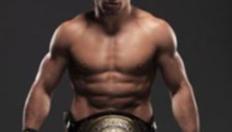 Urijah Faber срещу Jose Aldo във WEC 48