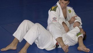 Rothwell отпада от двубоя му срещу Cro Cop