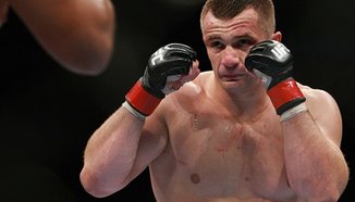 Mirko с аркада преди двубоя си в UFC 110