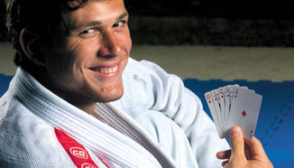 Roger Gracie прави дебюта си в Strikeforce на 15-ти май