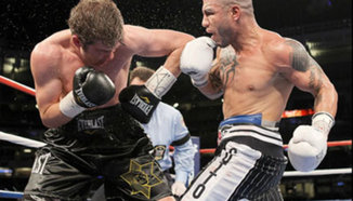 Мигел Кото световен шампион по бокс в суперсредна категория