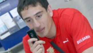 Борис Георгиев чупи крак, отлагат му мача