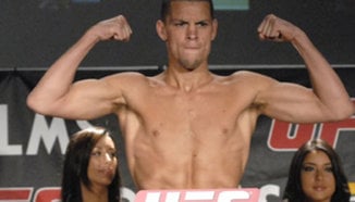 Nate Diaz срещу Marcus Davis в UFC 118