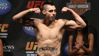 Dan Hardy срещу Carlos Condit в преговори за UFC 120