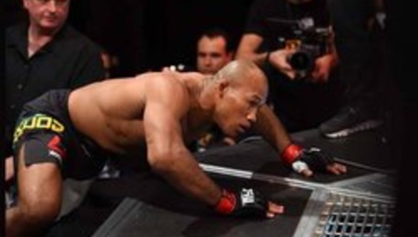 Jacare бил близо до пенсиониране след загубата от Уитъкър